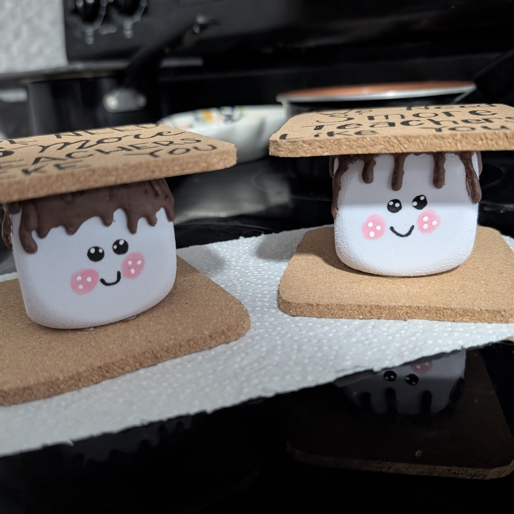 Cute Marshmallow S'mores Decor